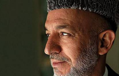 Hamid Karzai želi biti glavni u pregovorima s Talibanima 