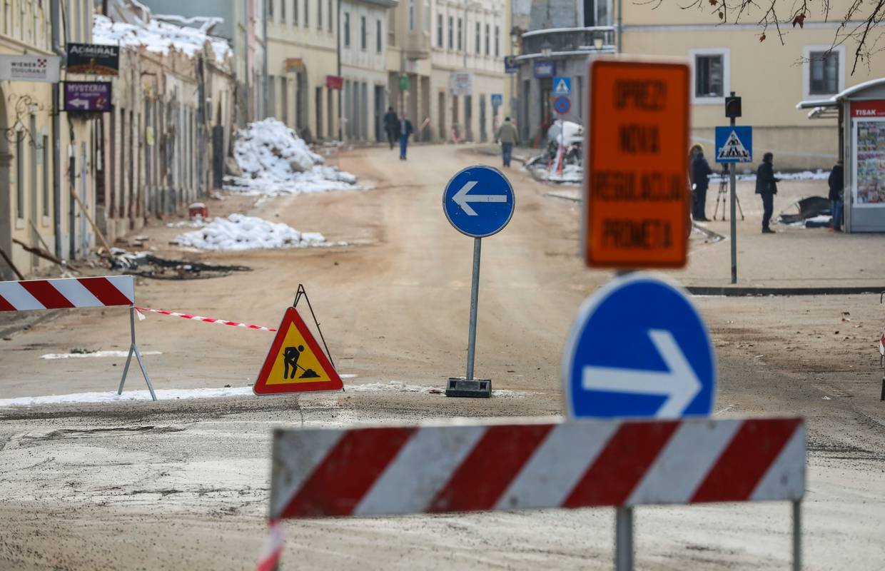 Posljedice od potresa na Baniji 'teške' su oko pet milijardi eura