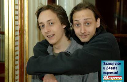 Glumački blizanci: Jedan se razboli pa mu drugi "uskoči"