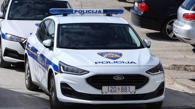 Zaiskrilo između sindikalista Jadrića i dogradonačelnika Ivoševića, policija došla pred zgradu splitske Čistoće