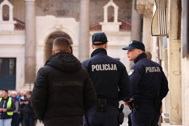 Split: Molitelji na Peristilu okupili su se i ove prve subote u mjesecu