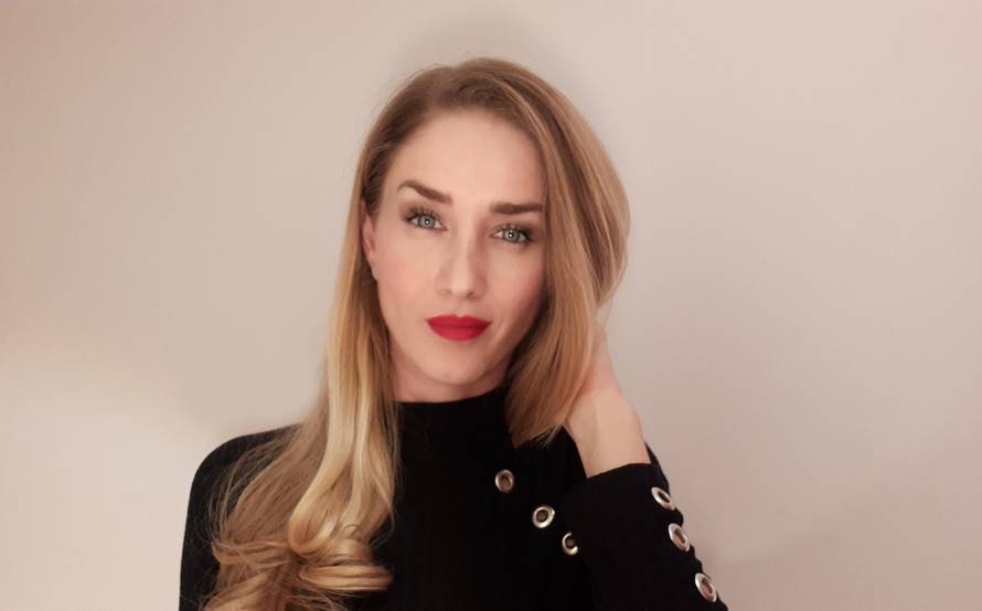 Anezi podijelila javnost: Suznih očiju snimala o svojoj miješanoj nacionalnosti pa je prozvali...