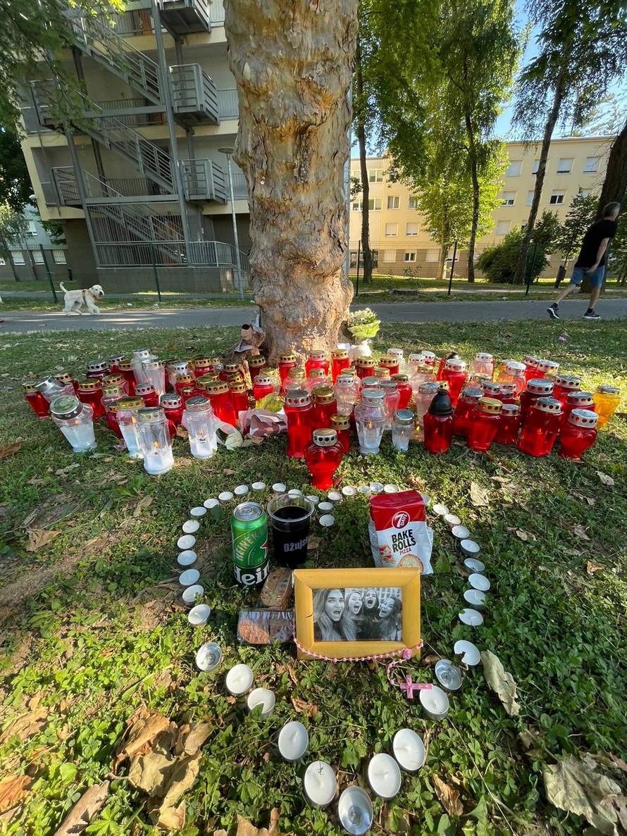 Tužno jutro ispred studentskog doma na Savi: Poruke i svijeće za tragično preminulu djevojku