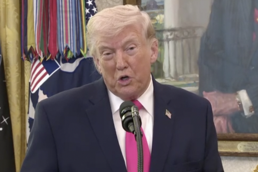 &lsquo;Pregovaramo s bombama&rsquo;, Trump: &lsquo;Iran i Katar su vrlo blizu, mo&zcaron;ete pje&scaron;ice prije&cacute;i granicu&rsquo;