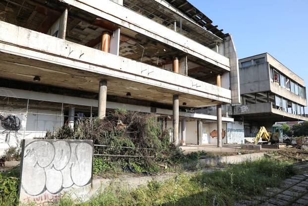 Zagreb: Počinje rušenje stare zgrade u Paromlinskoj ulici