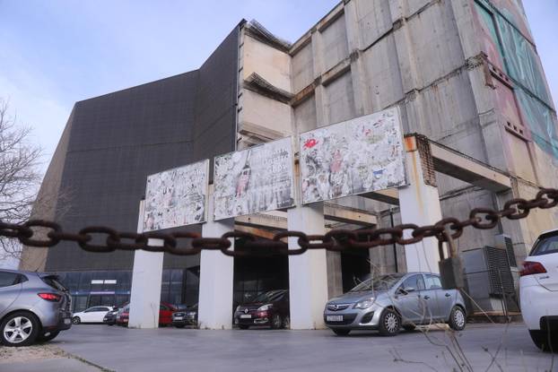 Split: Spaladium arena, ruglo grada pod Marjanom