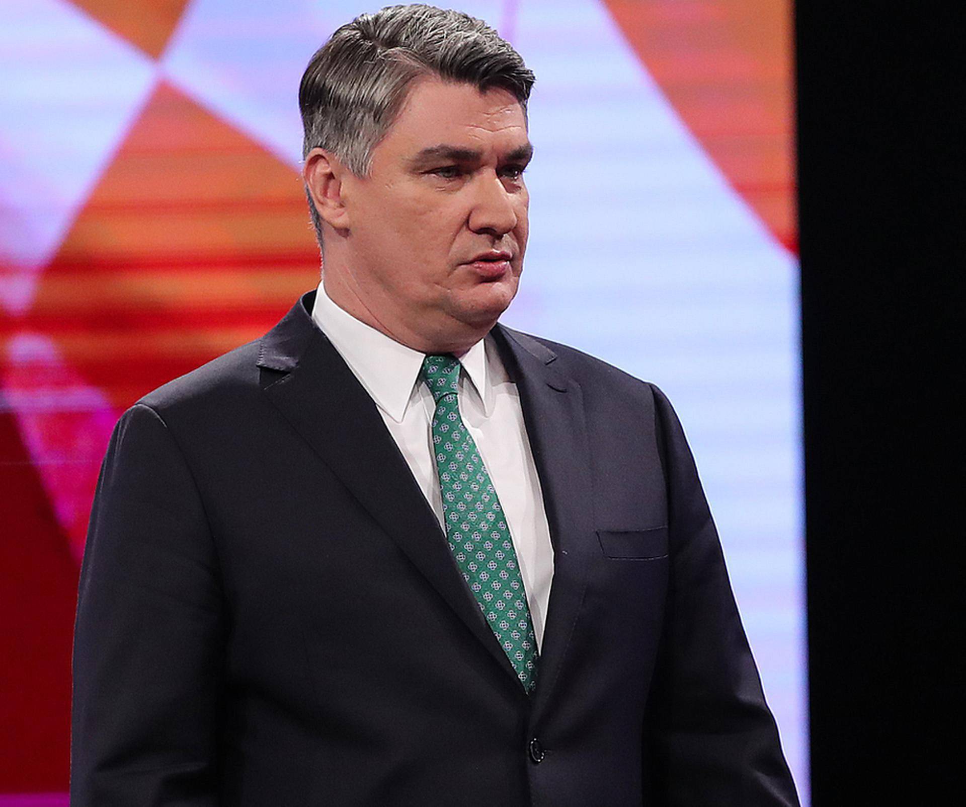 Nove izlazne ankete: Milanović dobio 53,22%, Kolinda 46,78!