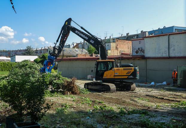 Bageri ušli na Kranjčevićevu, počela je rekonstrukcija legendarnog zagrebačkog stadiona