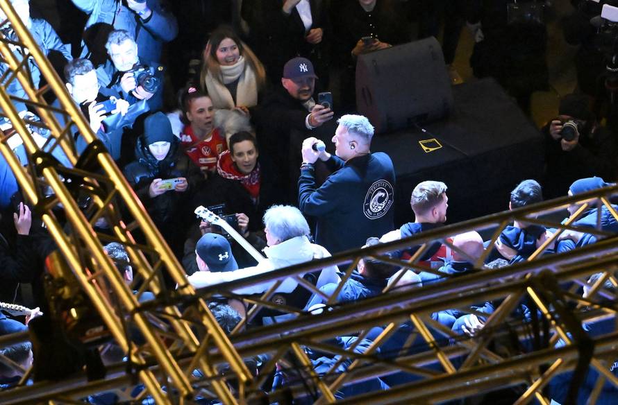 Zagreb: Docek broncanih rukometasa