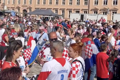 VIDEO Tisuće Hrvata na ulicama, Prljavci trešte sa zvučnika: Evo kako izgleda fešta u Neuruppinu