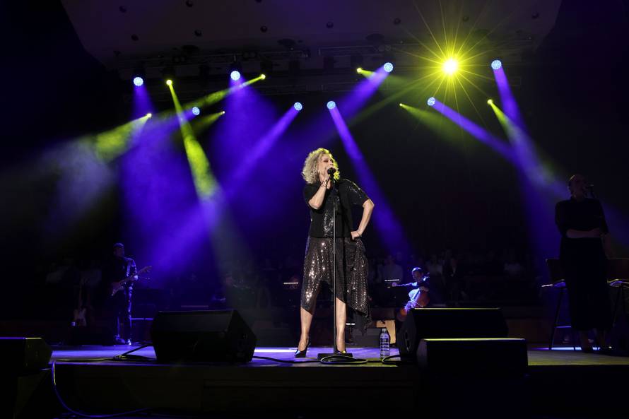 Zagreb: Vanna održala koncert u Lisinskom