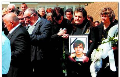 U šest mjeseci u Hrvatskoj se ubilo 11 tinejdžera