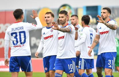 Navijači Hajduka: 'Kažu da je Livaja višak. Eto, sad se vidjelo koliko smo opasni bez ćaće...'