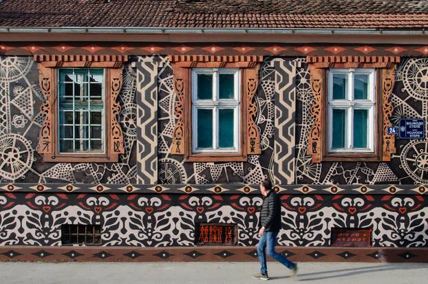 FOTO Grad pretvoren u galeriju: Pogledajte predivne murale na kućama i zgradama u Čačku