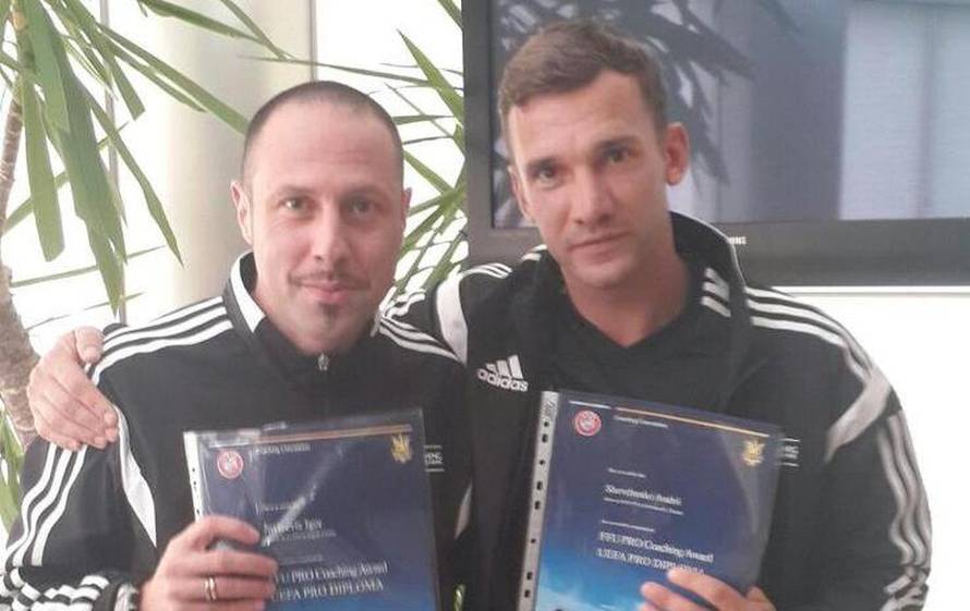 Jovićević i Gorica, 3. put: Majice za proslavu naslova spremne su