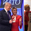 FOTO Kolinda je uvijek lijepo gledala Trumpa, poklonila mu i dres Hrvatske: Tako je ljubazan