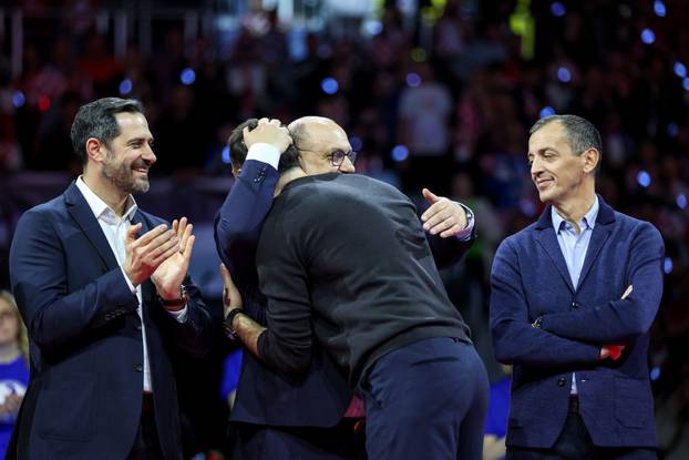 Zagreb: Svečana oproštajna ceremonija hrvatskih rukometnih legendi Domagoja Duvnjaka, Igora Karačića i Ivana Pešića