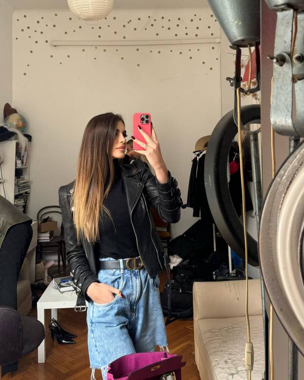 FOTO Koga ljubi Petković? Bila je to ljubav na prvi intervju, Iva ga je zavela pred kamerama