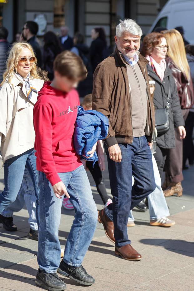 FOTO Pogledajte koga je od poznatih subotnje sunce izmamilo u centar Zagreba