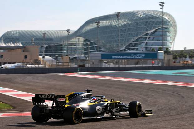 Formula One Testing - Yas Marina Circuit - Abu Dhabi