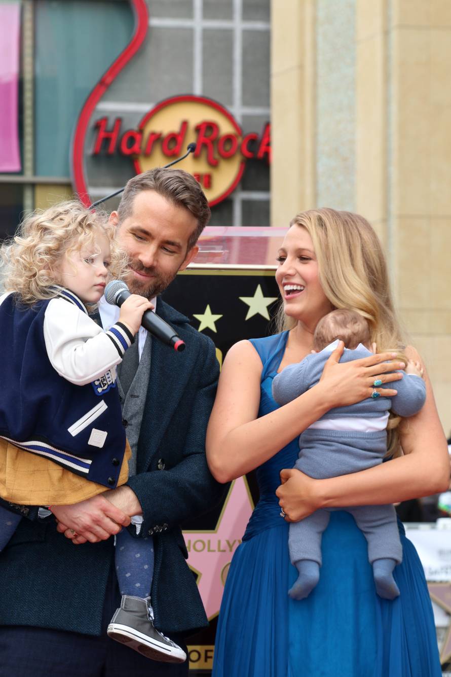 USA - Ryan Reynolds Hollywood Walk of Fame Star Ceremony - Los Angeles