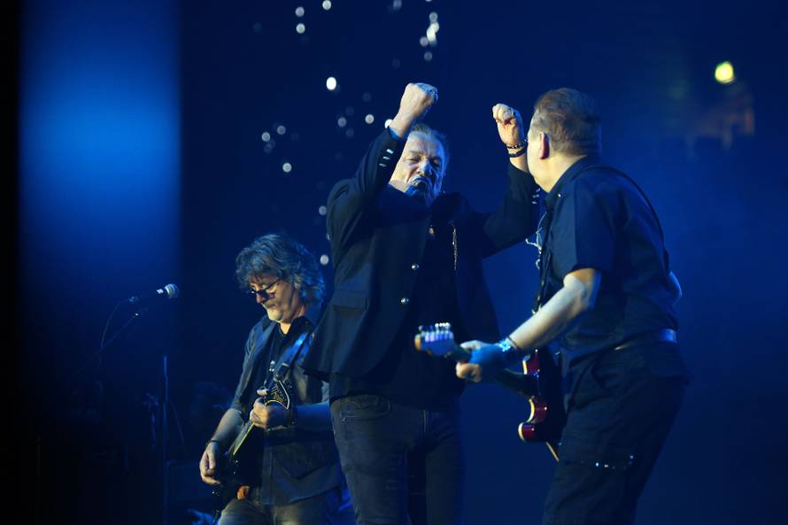 Prljavo kazalište oduševilo varaždinsku Arenu