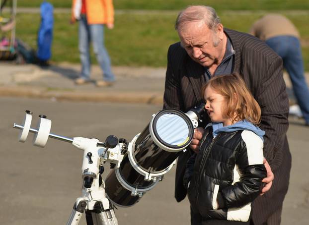 Zagreb: Astronomska udruga Beskraj organizira promatranje pomr?ine Sunca