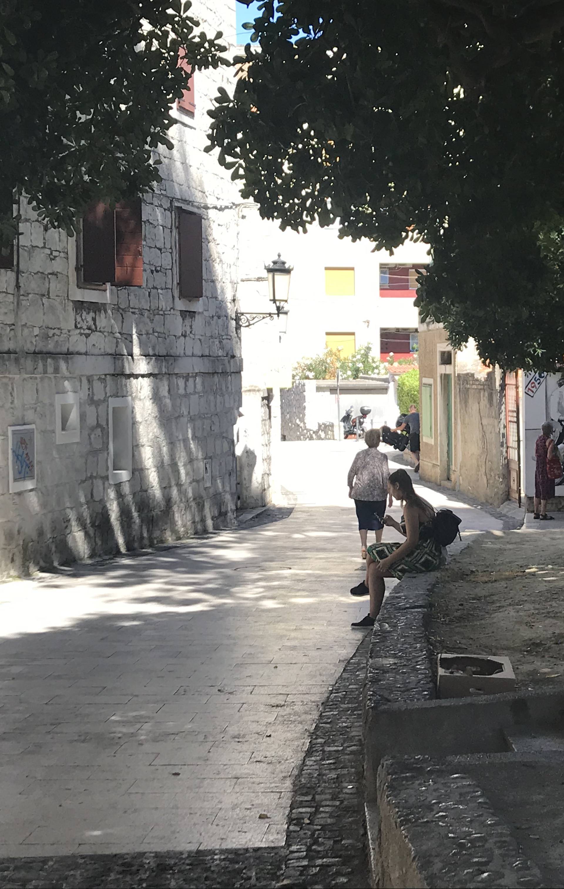 Splitska Radunica dobila mural posvećen Oliveru i Jerkoviću