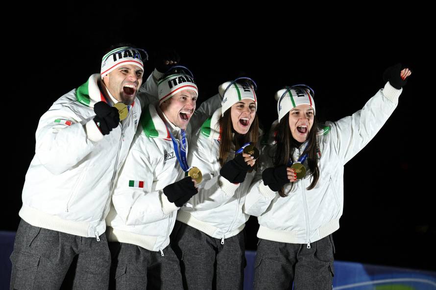 Luge - Men's Doubles Victory Ceremony