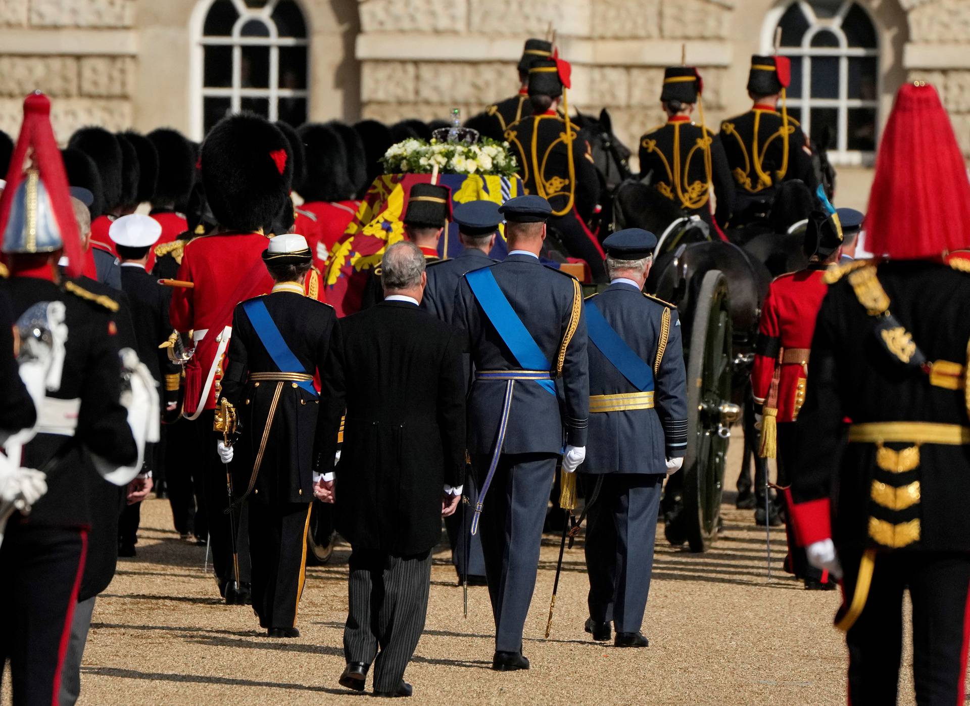 Britain mourns Queen Elizabeth