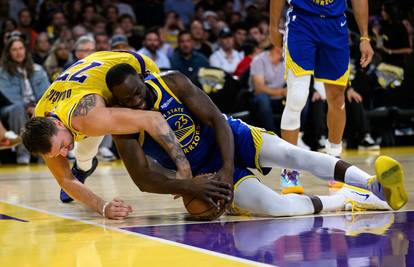 VIDEO Sjajna utakmica Dončića, postavio je vlastiti rekord u porazu Lakersa protiv Warriorsa