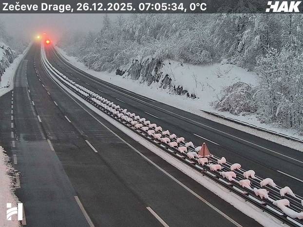 Snijeg i vjetar rade kaos na cestama: Evo kako izgledaju!