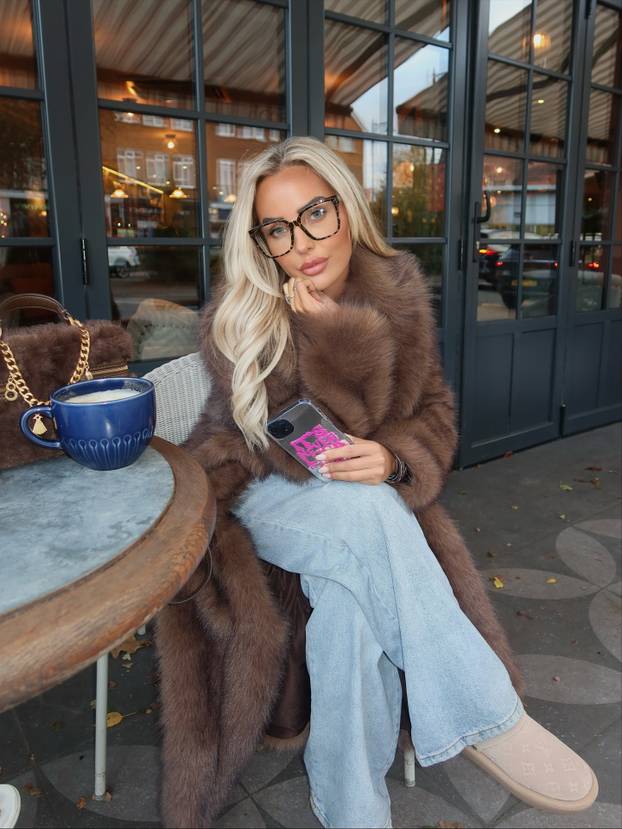 Zvijezda Chelseaja otišla je na romantično Valentinovo dok su suigrači igrali protiv Jakirovića