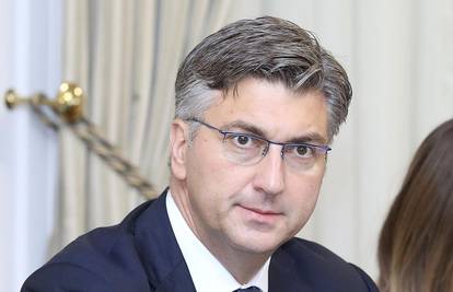 Plenković: Ni jedna inicijativa za referendum nema potpise