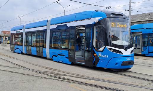 Zagrebom vozi prvi potpuno novi tramvaj