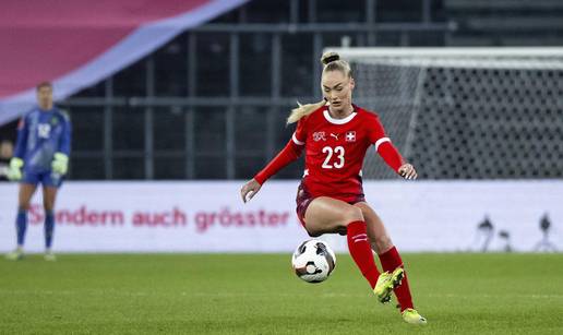 Švicarske nogometašice izgubile 7-1 od muške U-15 selekcije. Savez pokušao sakriti rezultat