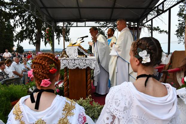 Kloštar: Tradicionalno predvečerje Velike Gospe