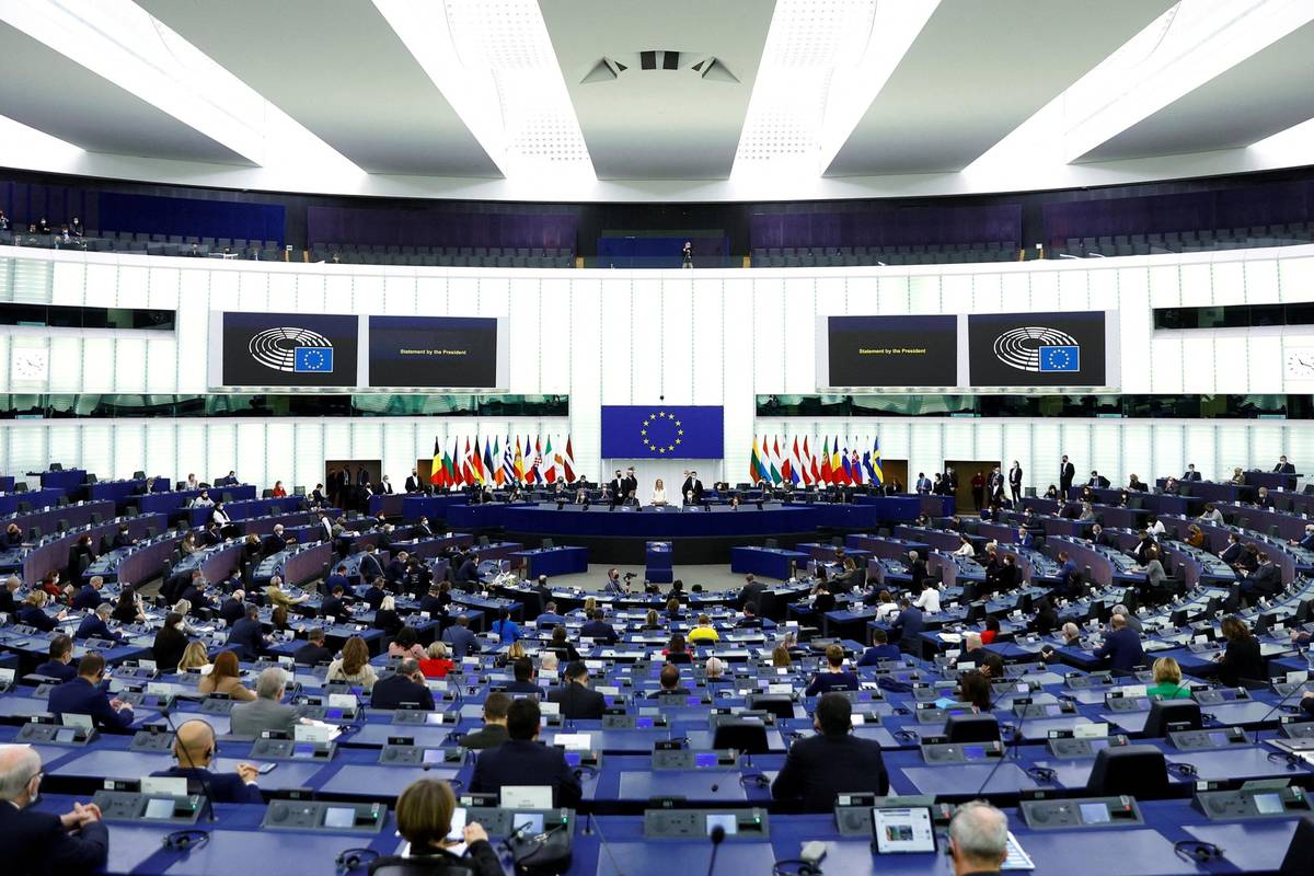 Europski parlament osudio je stanje ljudskih prava u Hong Kongu i pozvao na sankcije
