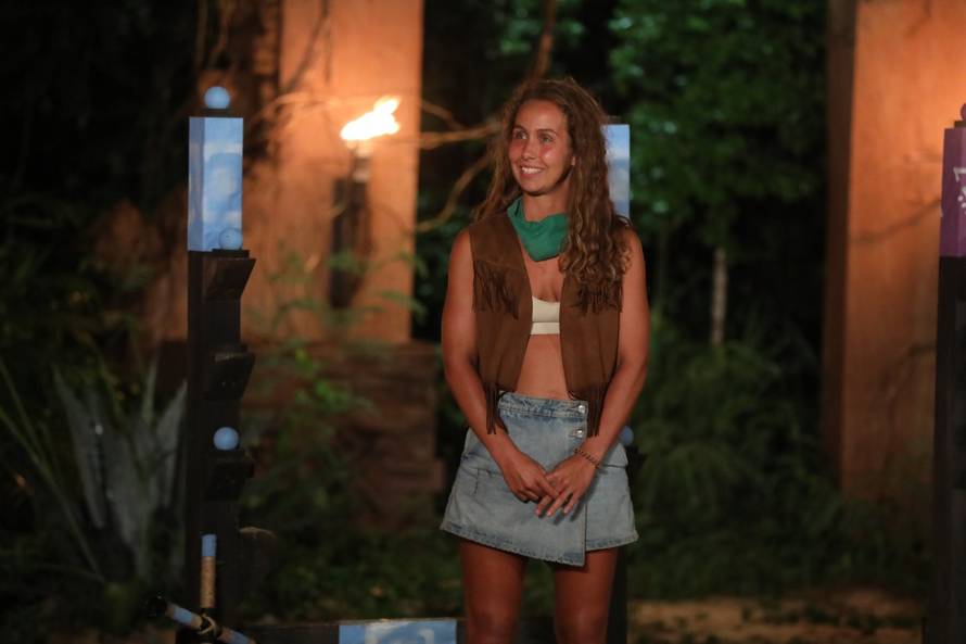 Tenzije kod zelenog tima su na vrhuncu! 'Survivor' je napustila Ana Marković: 'Ne ljutim se...'