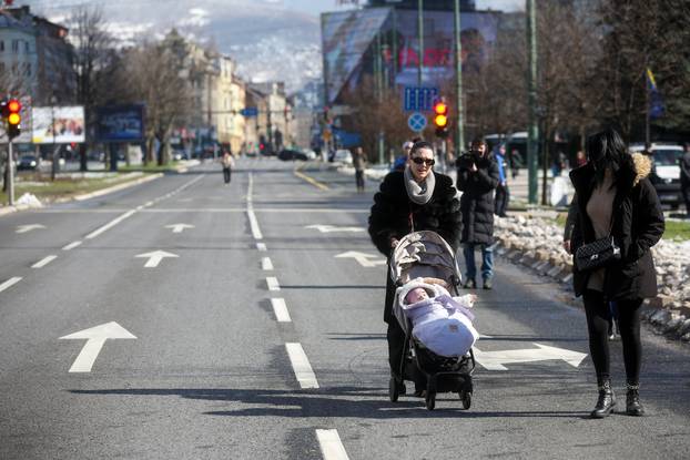 Prosvjedi u Sarajevu se nastavljaju, traži se pravda za poginulog mladića i ozlijeđene u tramvajskoj nesreći