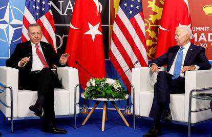 Erdogan poručio Bidenu: 'SAD mora osigurati trajni prekid vatre u Gazi, što prije moguće'