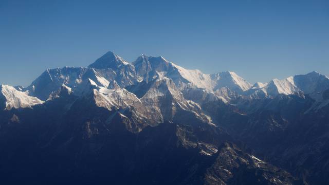 FILE PHOTO: China expands climate change surveillance on Himalayan peaks