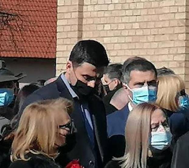 FOTO galerija: Evo tko je sve bio na pogrebu Milanu Bandiću