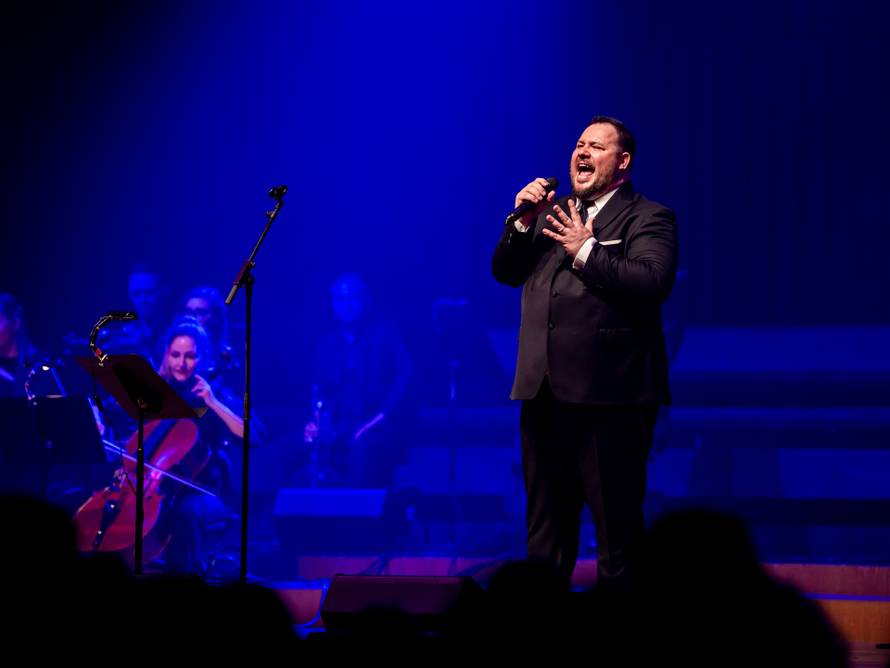 Vraća se zagrebačkoj publici: Mate Grgat nastupa u Kontesi