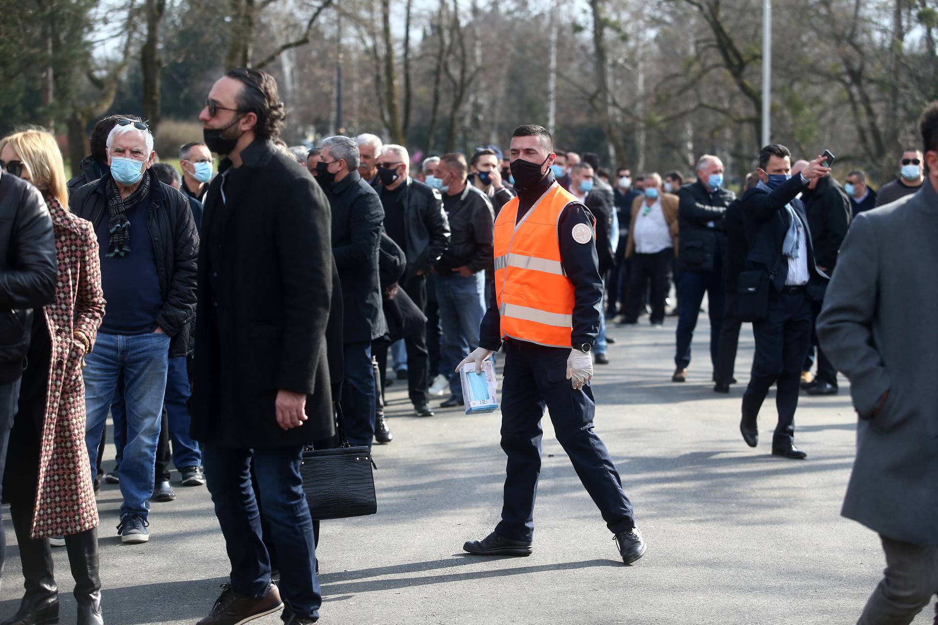 Sprovod velikana hrvatskog nogometa Zlatka Kranjčara na zagrebačkom groblju Mirogoj