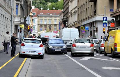 Vozači se ne snalaze najbolje u dvosmjernoj Gundulićevoj