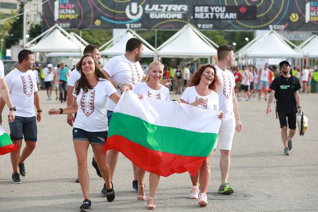 Split: Atmosfera na stadionu prvog dana Ultra Europe Festivala 2017