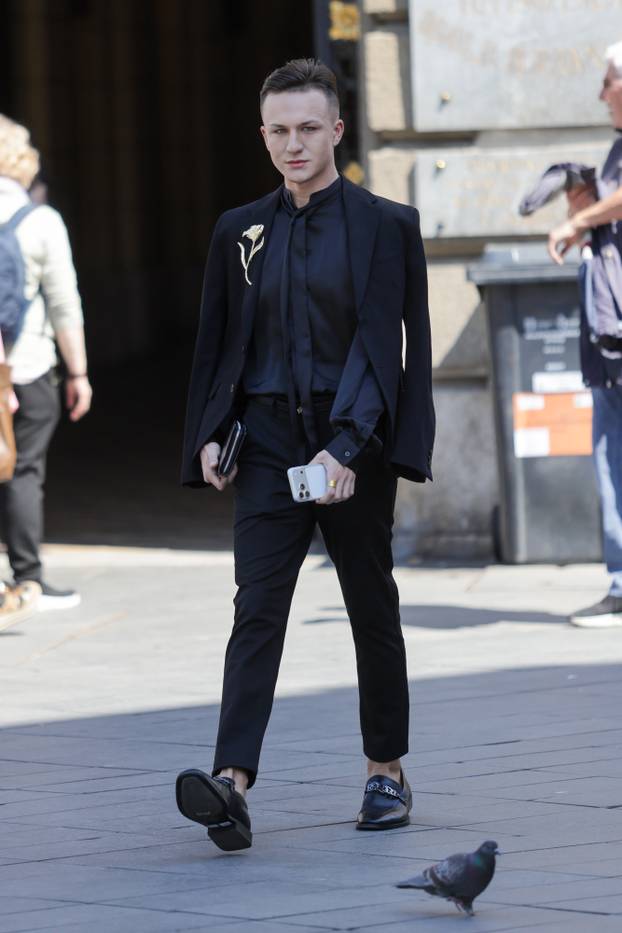 Zagreb: Franko Kovačević, poznat i kao Fashion Franko, prošetao centrom grada