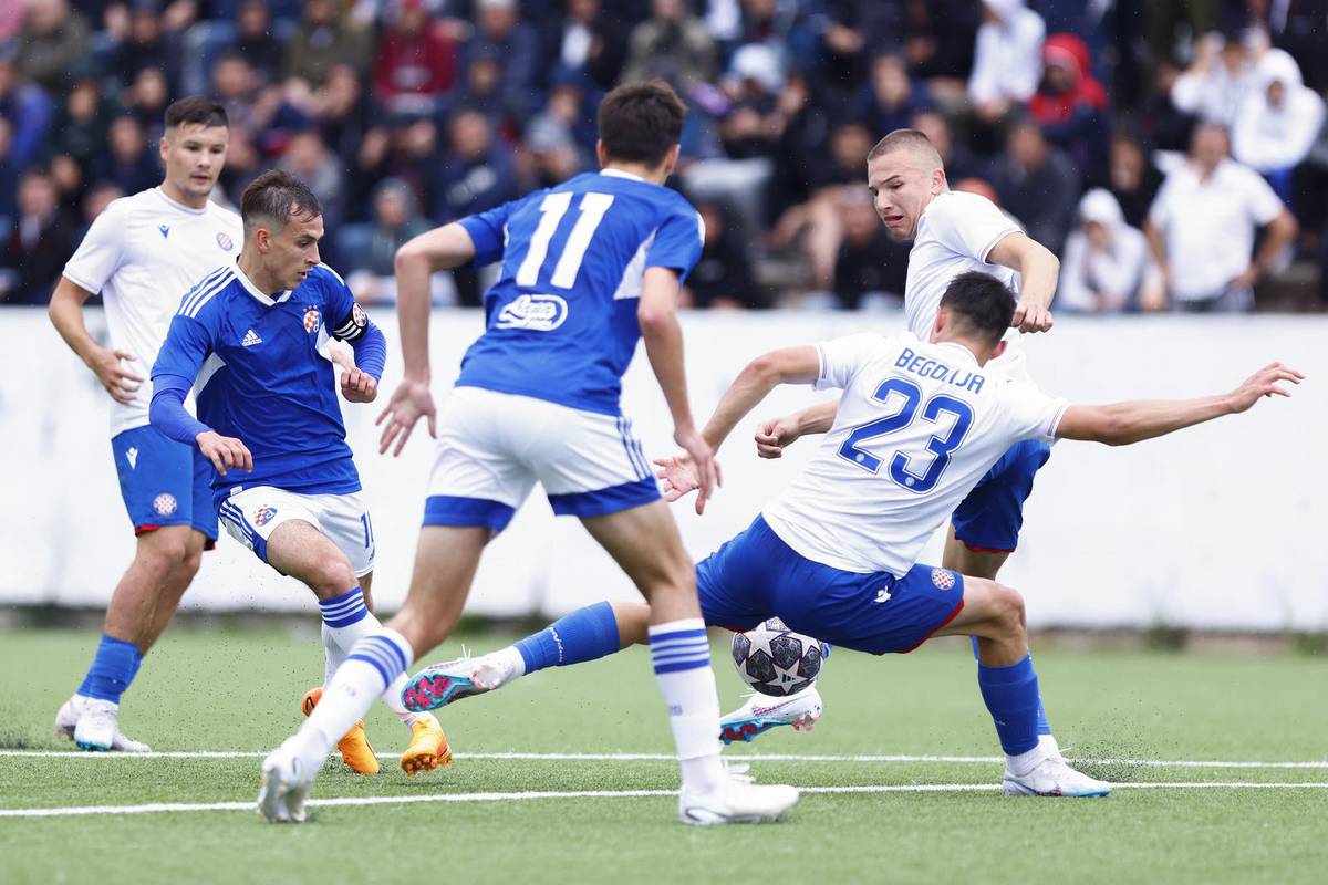 Hajduk - Dinamo 1:0 - Bijeli i drugi put u prvenstvu pobijedili Plave