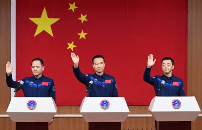 Troje kineskih astronauta uspješno se vratilo na Zemlju